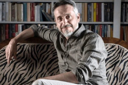 Nhà văn Italia Guido Sgardoli. (Ảnh: Chibooks)