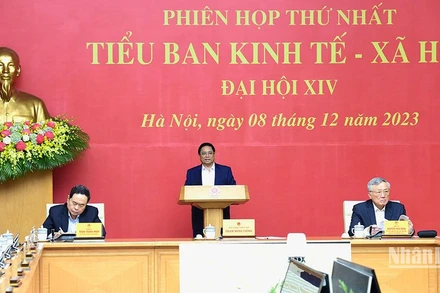 Thủ tướng Phạm Minh Chính chủ trì phiên họp.