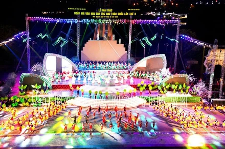 Khai mạc Ngày hội Văn hóa dân tộc Dao toàn quốc lần thứ II.