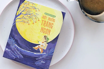 Cuốn “Một miếng trăng ngon”. (Ảnh: Crabit Kidbooks)