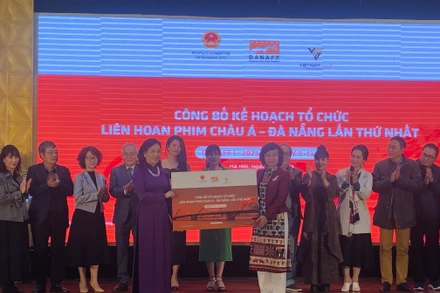 Hiệp hội Xúc tiến phát triển Điện ảnh Việt Nam và Ủy ban nhân dân thành phố Đà Nẵng công bố kế hoạch tổ chức Liên hoan phim châu Á Đà Nẵng. 