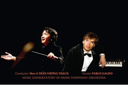 Hai nghệ sĩ Pablo Galdo và Trần Vương Thạch. (Ảnh: Ban tổ chức cung cấp)