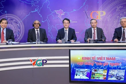 Kinh tế Việt Nam vượt những “cơn gió ngược”