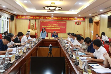 Quang cảnh Tọa đàm.