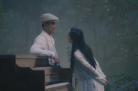 Hai diễn viên Doãn Quốc Đam và Thùy Linh trong phim.