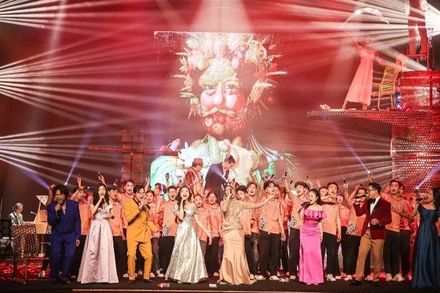 "Hoa và Rác" lan tỏa thông điệp mạnh mẽ về bảo vệ môi trường. (Ảnh: Ban tổ chức)