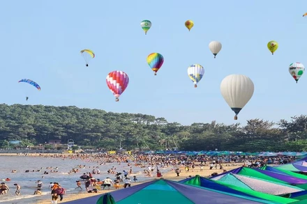 "Ngày hội khinh khí cầu Đồ Sơn 2023" diễn ra với nhiều hoạt động trình diễn khinh khí cầu đặc sắc. Ảnh: C.T (Ảnh minh họa)