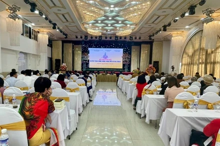 Toàn cảnh Hội thảo khoa học “Huyền Trân công chúa: cuộc đời và giai thoại”.