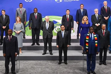 Thủ tướng Phạm Minh Chính và các nhà lãnh đạo thế giới tại Hội nghị thượng đỉnh về biến đổi khí hậu của Liên Hợp Quốc năm 2021 (Nguồn: VGP)