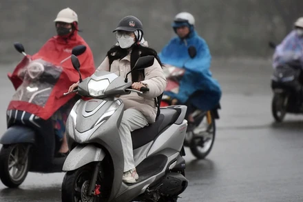 Khu vực Hà Nội có mưa, mưa nhỏ, trời rét đậm với nhiệt độ thấp nhất 12-14 độ C. (Ảnh minh họa)