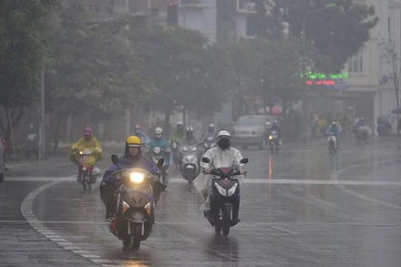 Khu vực Hà Nội nhiều mây, có mưa nhỏ, mưa phùn, trời rét. (Ảnh minh họa)