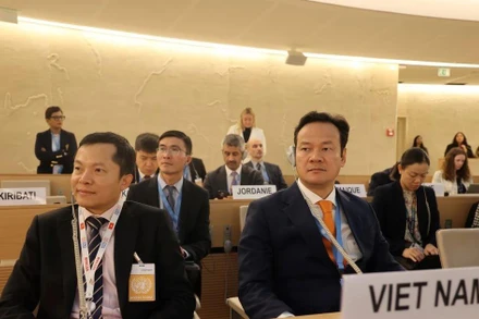 Đại sứ Mai Phan Dũng - Trưởng Phái đoàn Việt Nam tại Geneva tham dự phiên khai mạc Hội đồng Nhân quyền Liên hợp quốc khóa 58. (Ảnh: Anh Hiển/TTXVN)