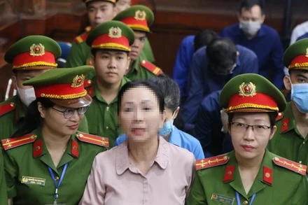 Phiên toà xét xử vụ án xảy ra tại Tập đoàn Vạn Thịnh Phát, Ngân hàng SCB và các đơn vị liên quan. (Ảnh: Thanh Vũ/TTXVN).