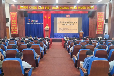 Quang cảnh hội nghị. 