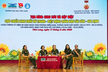 Cựu chiến binh Biệt động quân khu Sài Gòn – Gia Định tọa đàm tại buổi gặp gỡ, giao lưu. 