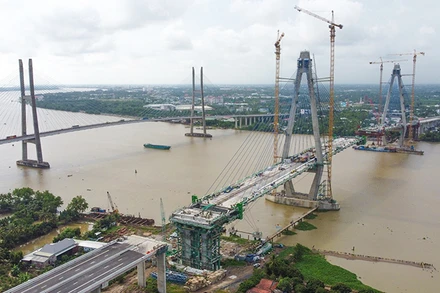 Toàn cảnh công trình cầu Mỹ Thuận 2. 