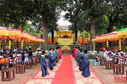 Tái hiện các nghi lễ cung đình tại Hoàng thành Thăng Long.