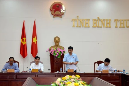 Chủ nhiệm Ủy ban Kinh tế Quốc hội chủ trì buổi làm việc.