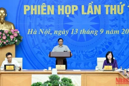 Quang cảnh phiên họp.
