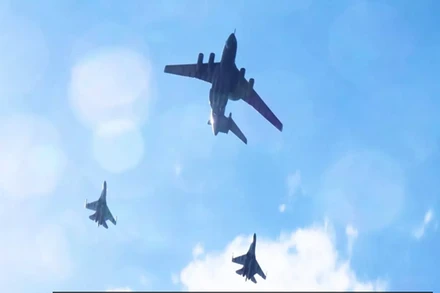 Quân đội Nga không kích tiêu diệt các tay súng Jabhat al-Nusra tại Idlib. (Nguồn: Sputnik/TTXVN) 