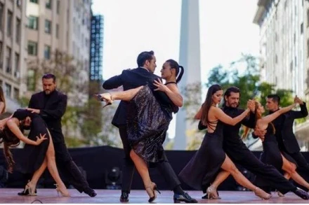 Vòng Chung kết Buenos Aires Tango Festival & World Cup 2022 sẽ diễn ra tại sân khấu ngoài trời. (Ảnh: buenosaires.gob.ar)