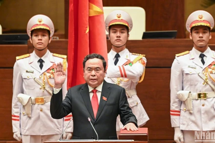 Chủ tịch Quốc hội Trần Thanh Mẫn tuyên thệ nhậm chức. Ảnh: LINH KHOA.