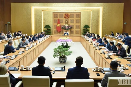 Quang cảnh buổi làm việc.