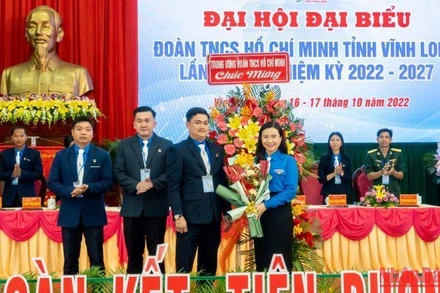 Bí thư Trung ương đoàn Nguyễn Phạm Duy Trang chúc mừng Đại hội đại biểu Đoàn Thanh niên cộng sản Hồ Chí Minh tỉnh Vĩnh Long lần thứ 11, nhiệm kỳ 2022-2027.