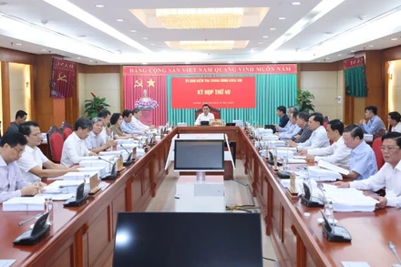 Tại Kỳ họp thứ 49, Ủy ban Kiểm tra Trung ương đề nghị cấp có thẩm quyền xem xét, thi hành kỷ luật đồng chí Nguyễn Viết Hiển. (Ảnh: ĐĂNG KHOA)