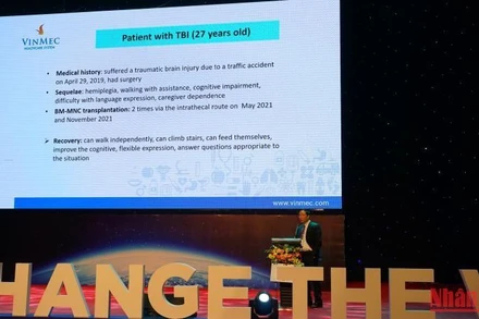 GS Nguyễn Thanh Liêm báo cáo kết quả điều trị di chứng thần kinh do chấn thương sọ não và đột quỵ sử dụng liệu pháp tế bào gốc.