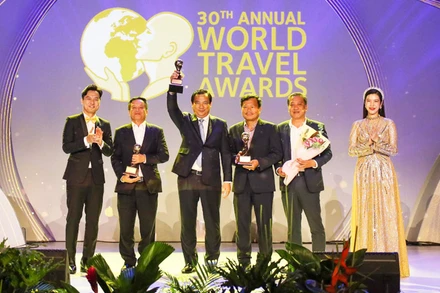 Việt Nam đã xuất sắc vượt qua nhiều ứng cử viên “nặng ký” trong khu vực để giữ vững danh hiệu "Điểm đến hàng đầu châu Á". (Ảnh: WTA)