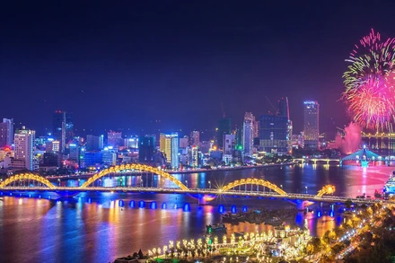 Đến năm 2025, hình thành tổ hợp giải trí đêm riêng biệt tại Hà Nội, Đà Nẵng, Thành phố Hồ Chí Minh. (Ảnh minh họa: KIM LIÊN/SG)