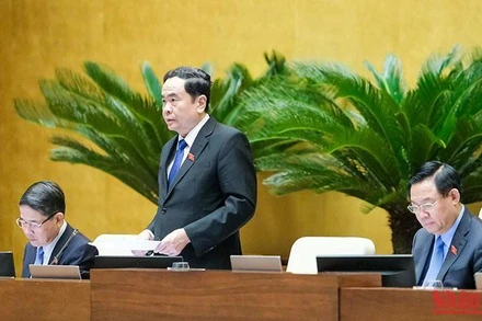 Phó Chủ tịch Thường trực Quốc hội Trần Thanh Mẫn điều hành nội dung làm việc. (Ảnh: Duy Linh)