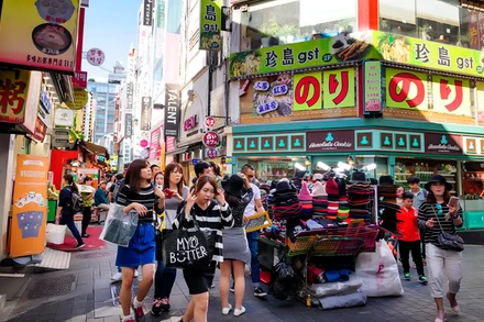 Seoul là điểm đến được du khách Việt Nam yêu thích bởi sự sôi động, hiện đại với nhiều xu hướng thời trang cập nhật. (Ảnh: Getty Image)