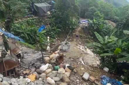 Khu vực khai thác vàng trái phép ở xã Tam Lãnh (huyện Phú Ninh, tỉnh Quảng Nam).