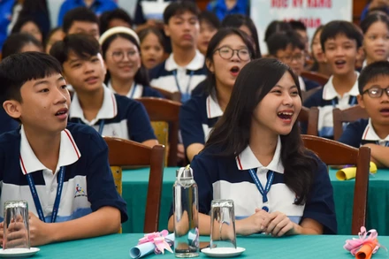 Các đại biểu trẻ em dự Diễn đàn trẻ em quốc gia lần thứ bảy. (Ảnh: Nhật Quang)