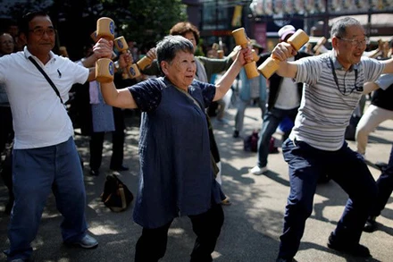 Lần đầu trong lịch sử Nhật Bản có hơn 10% số dân trên 80 tuổi. (Ảnh REUTERS)