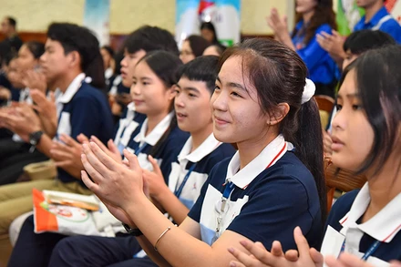 Các đại biểu thiếu nhi dự Diễn đàn trẻ em quốc gia lần thứ bảy năm 2023. (Ảnh: Nhật Quang)