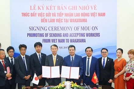 Sẽ tiếp nhận nhiều lao động Việt Nam sang làm việc tại tỉnh Wakayama, Nhật Bản 