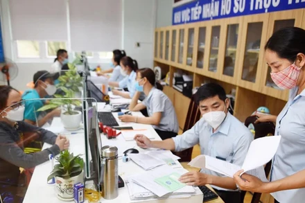 [Video] Dự kiến giảm khoảng 110.000 biên chế cán bộ, công chức cấp xã khi sắp xếp bộ máy