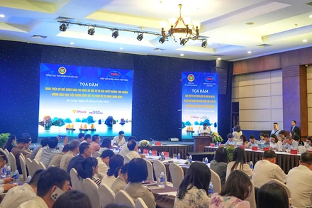 Quang cảnh Tọa đàm.