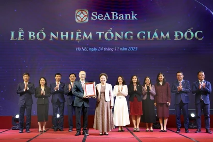 Lễ bổ nhiệm Tổng Giám đốc SeABank Lê Quốc Long.