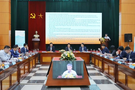 Quang cảnh buổi hội thảo.