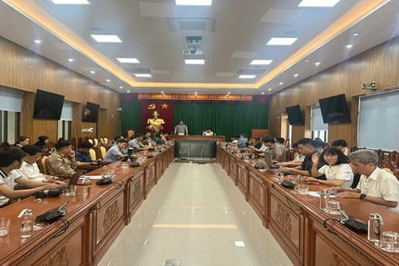 Toàn cảnh buổi họp báo.