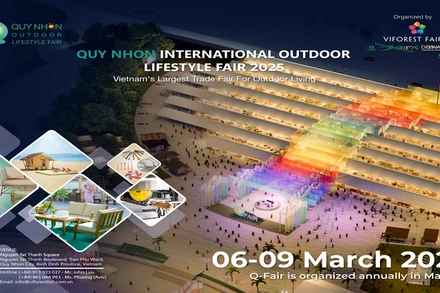 Hội chợ quốc tế hàng phong cách ngoài trời tại Quy Nhơn được tổ chức đầu tháng 3 hằng năm.