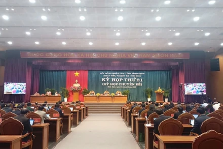 Quang cảnh kỳ họp.