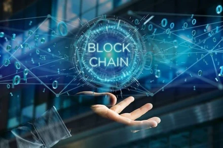 Công nghệ Blockchain được đánh giá cao nhờ tính minh bạch, bảo mật và phi tập trung.
