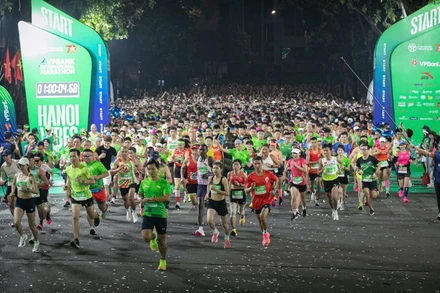 Một giải chạy marathon quốc tế tại Hà Nội. (Ảnh: SƠN TÙNG)