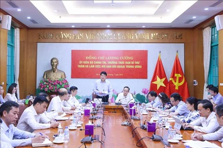 Thường trực Ban Bí thư Lương Cường phát biểu chỉ đạo buổi làm việc. Ảnh: TTXVN