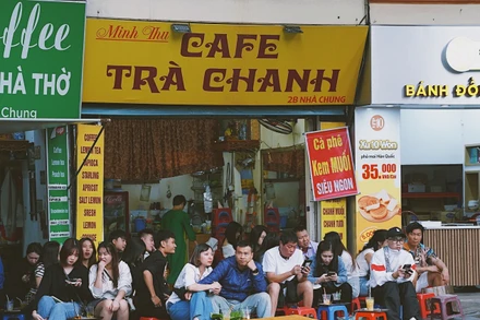 [Ảnh] "Chơi trốn tìm" với mùa đông Hà Nội